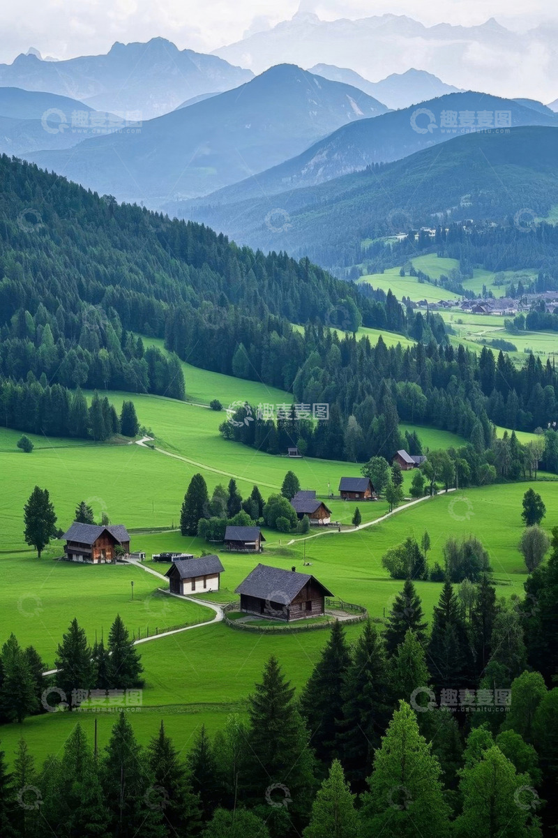 高清大图下载【趣麦麦图】山间绿野中的木屋风景