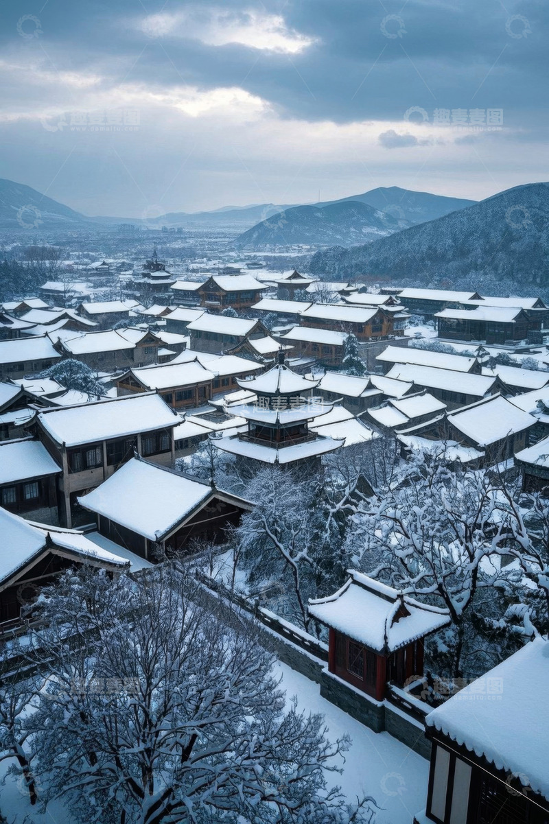 高清大图下载【趣麦麦图】雪覆古建筑群俯瞰景色