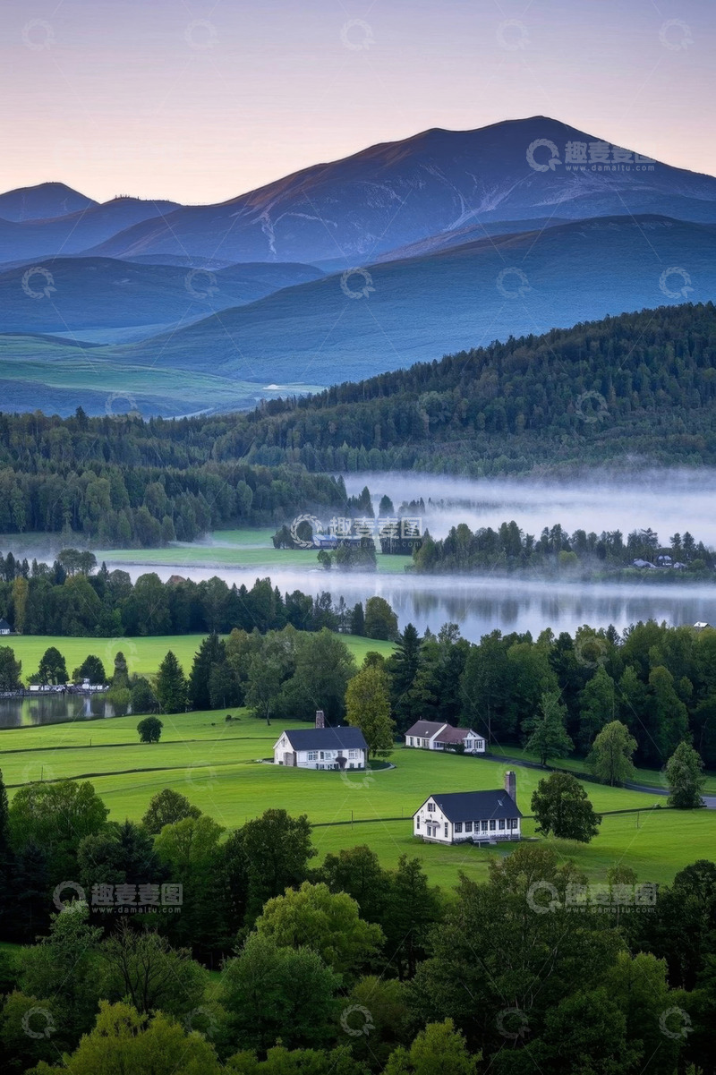高清大图下载【趣麦麦图】山间森林环绕的田园风光
