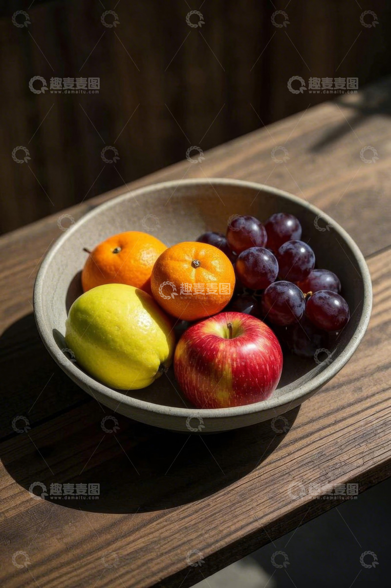 高清大图下载【趣麦麦图】木桌上碗装各色新鲜水果
