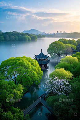 杭州西湖中式亭台湖景