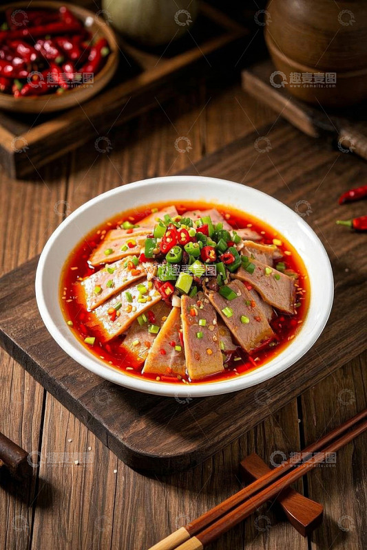 中式凉拌酱牛肉美食特写