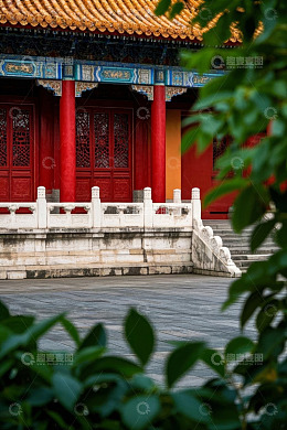 中式古建筑红墙金瓦景观