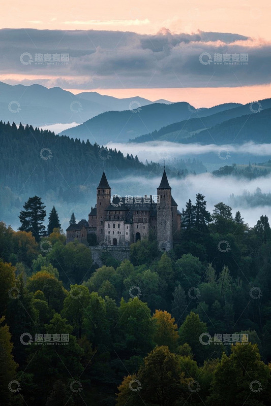 山林间的城堡景观