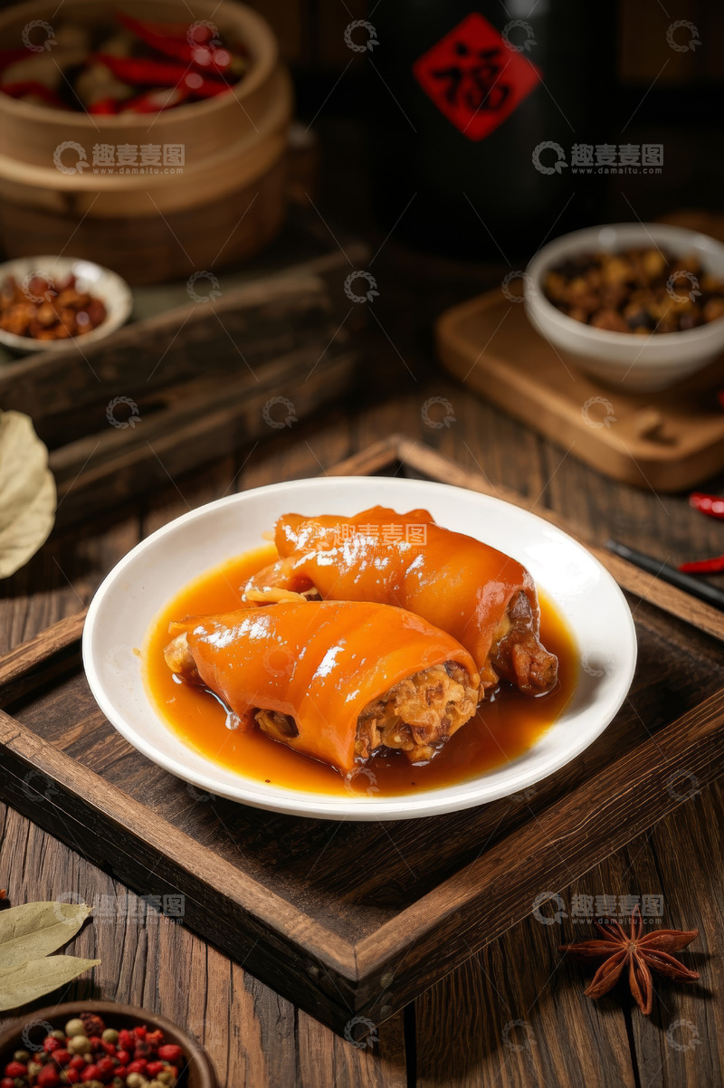 高清大图下载【趣麦麦图】木盘上的卤猪蹄特写