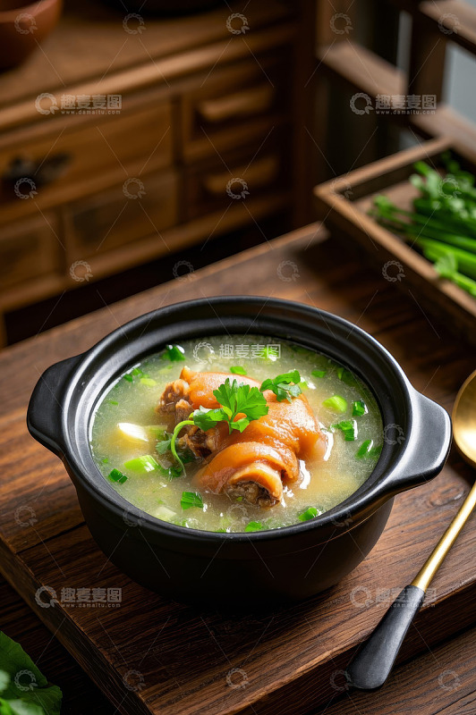 瓦罐猪蹄汤美食特写