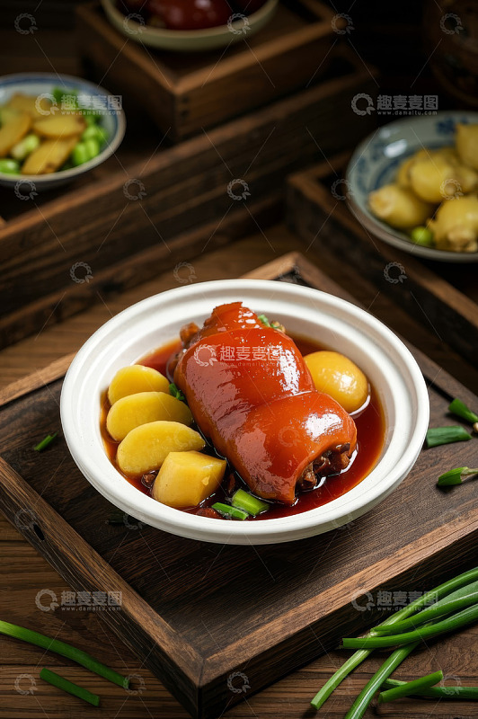 碗装红烧猪蹄美食特写