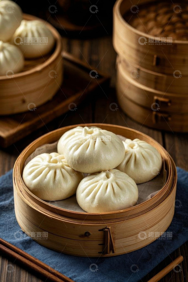 高清大图下载【趣麦麦图】竹制蒸笼里的包子特写