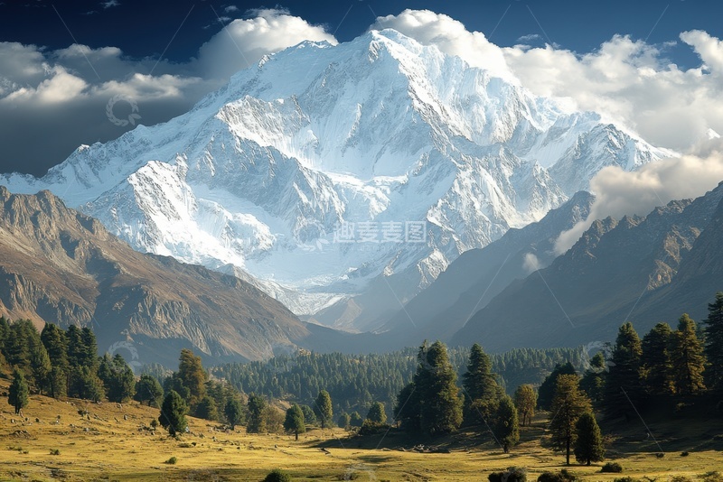 高清大图下载【趣麦麦图】远山雪山森林美景