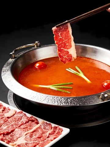 牛肉火锅酸汤鱼火锅