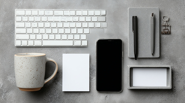 办公桌上的日常组合