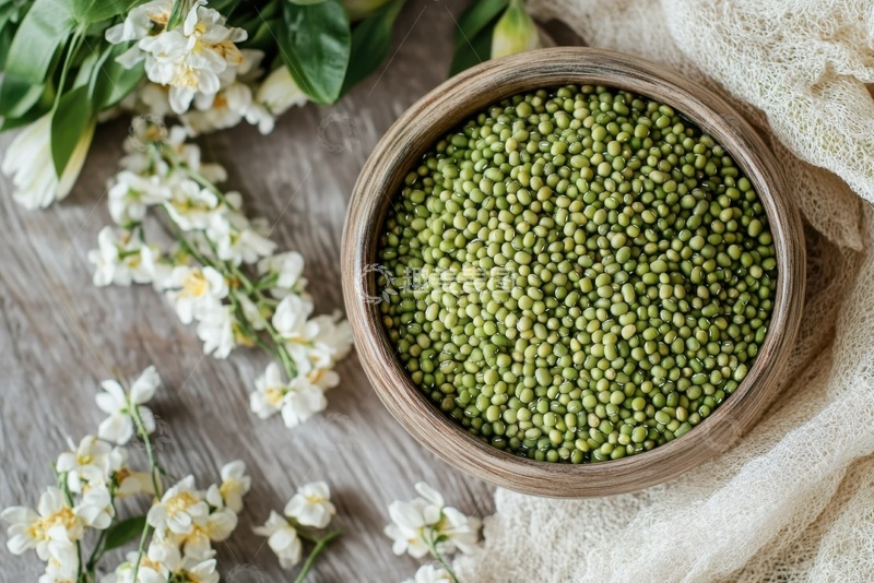 高清大图下载【趣麦麦图】一碗绿豆粮食特写摄影