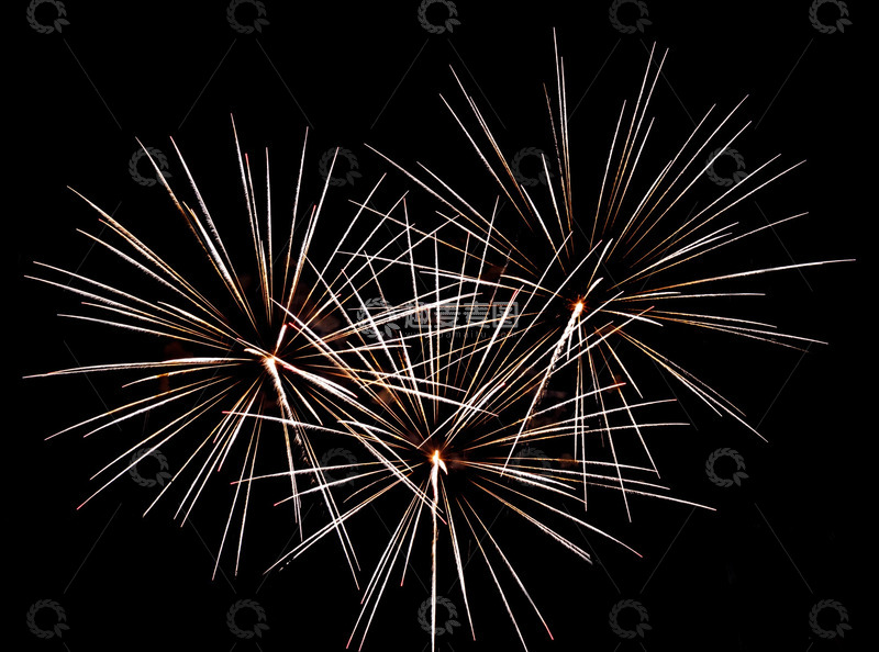 高清大图下载【趣麦麦图】多彩烟花绽放庆典之夜