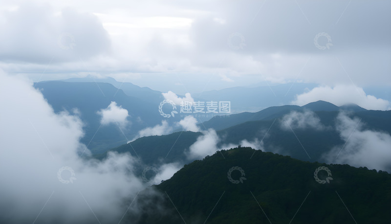 高清大图下载【趣麦麦图】阴天的雾气朦胧