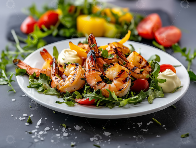 高清大图下载【趣麦麦图】盘装烤虾尾料理摄影
