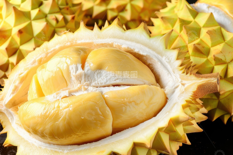 高清大图下载【趣麦麦图】打开的新鲜榴莲