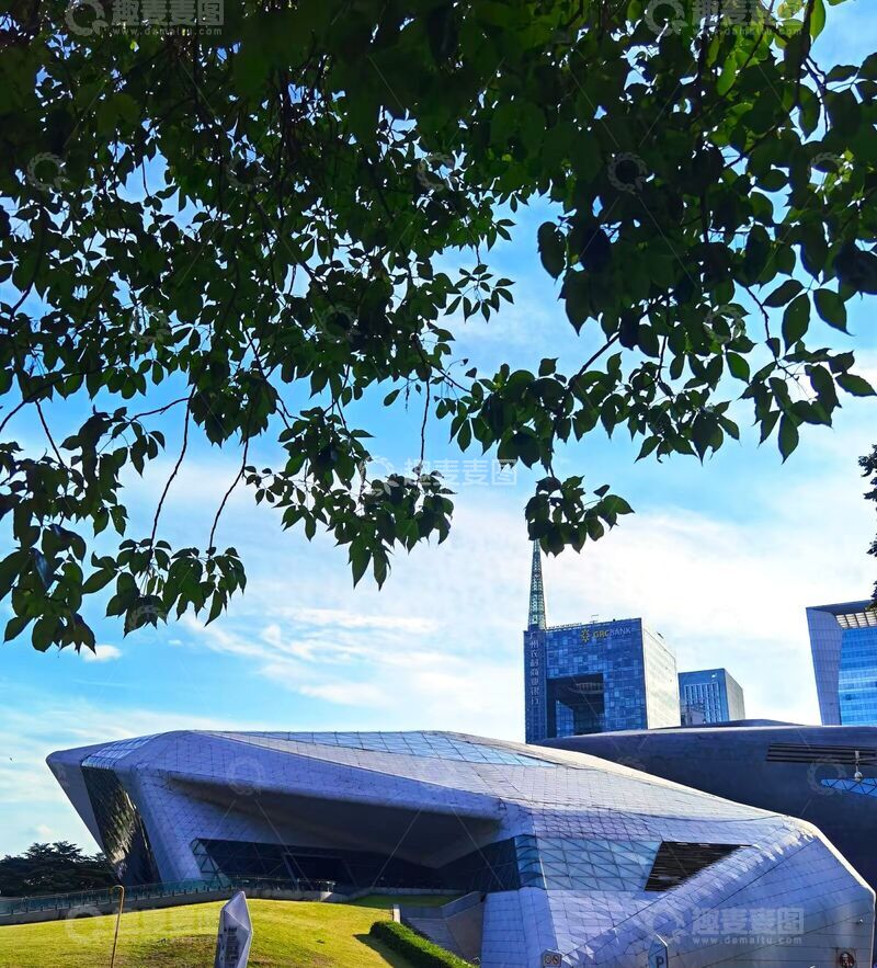 高清大图下载【趣麦麦图】-现代建筑绿意环绕