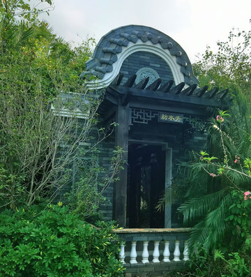 古典园林小亭子