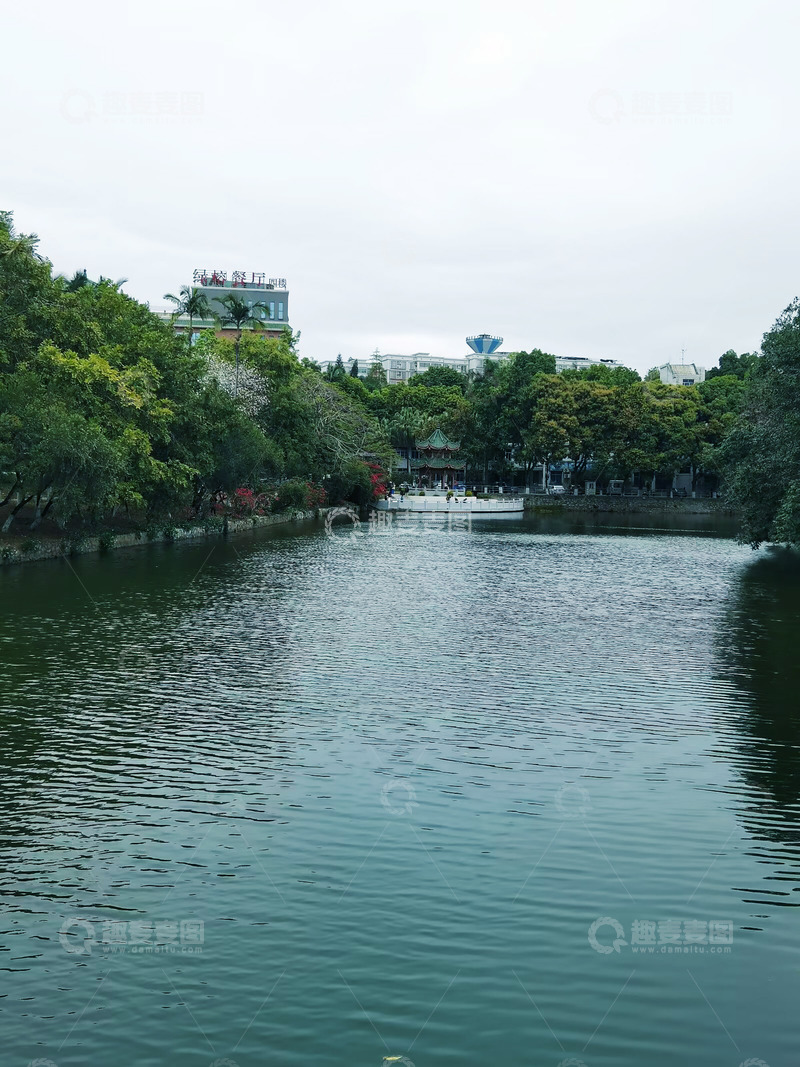 高清大图下载【趣麦麦图】城市湖泊风光摄影