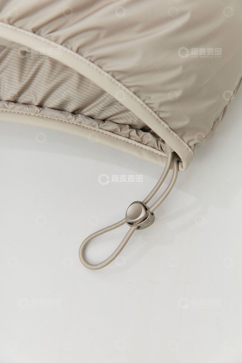 高清大图下载【趣麦麦图】实物拍摄抽绳猪鼻扣弹簧扣细节特写