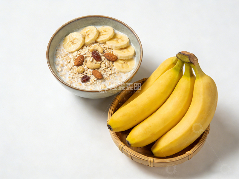高清大图下载【趣麦麦图】简约早餐燕麦香蕉写真