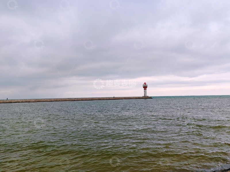高清大图下载【趣麦麦图】灯塔海天一色码头风光摄影图片