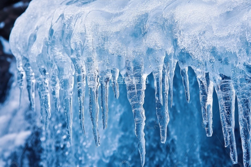 高清大图下载【趣麦麦图】-透明的冰溜子摄影