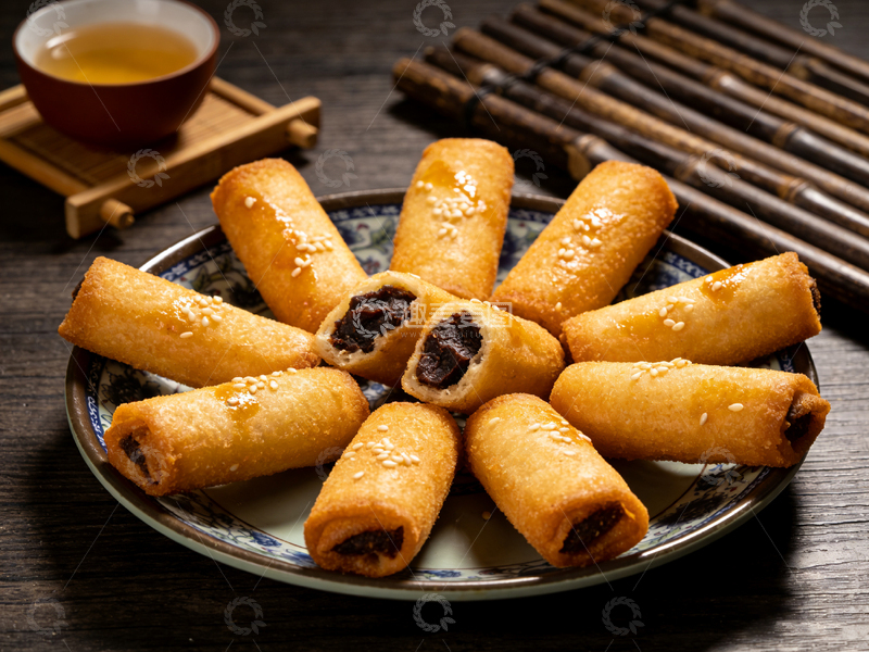 高清大图下载【趣麦麦图】传统中式甜点油炸春卷美食摄影