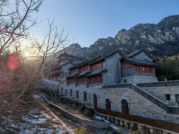 古建筑冬日晨曦