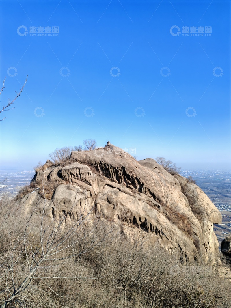 高清大图下载【趣麦麦图】山峰岩石蓝天景观
