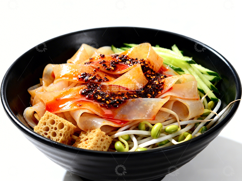 高清大图下载【趣麦麦图】黑色碗装凉皮美食摄影