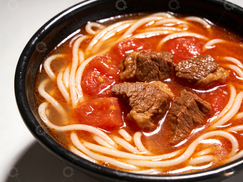高清大图下载【趣麦麦图】番茄牛肉粉美食摄影图片