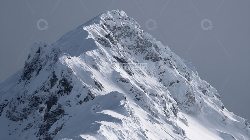 高清大图下载【趣麦麦图】雪山巍峨云中隐现