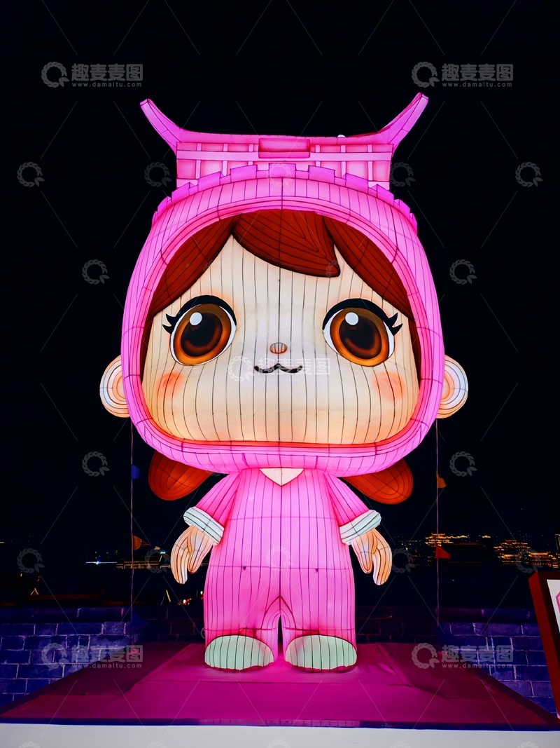 高清大图下载【趣麦麦图】卡通灯笼女孩夜景展示
