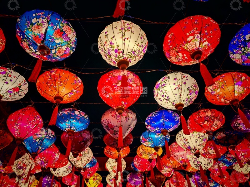 高清大图下载【趣麦麦图】彩色纸灯笼节日装饰