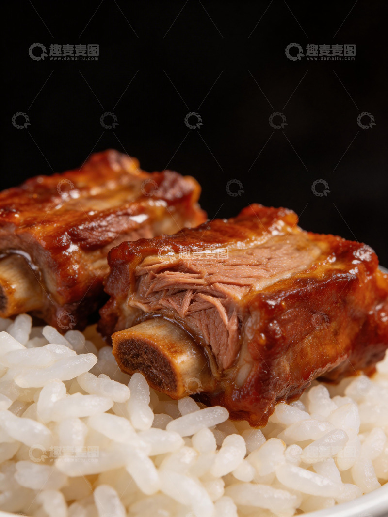 高清大图下载【趣麦麦图】美味烤排骨配米饭
