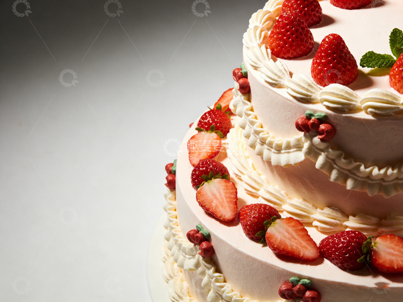 高清大图下载【趣麦麦图】精致草莓奶油多层蛋糕美食摄影