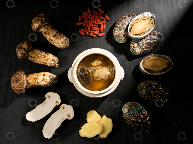 高清大图下载【趣麦麦图】鲍鱼炖汤滋补美食摄影