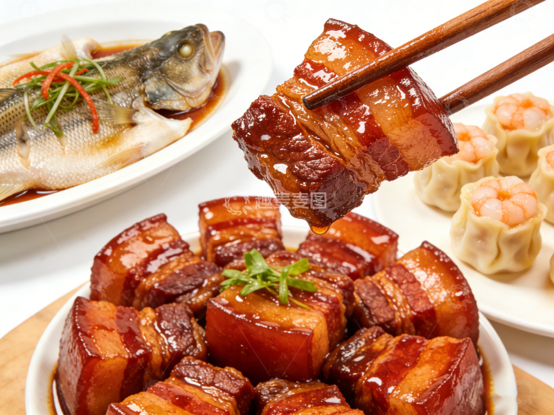 高清大图下载【趣麦麦图】中华美食红烧肉蒸鱼饺子拼盘