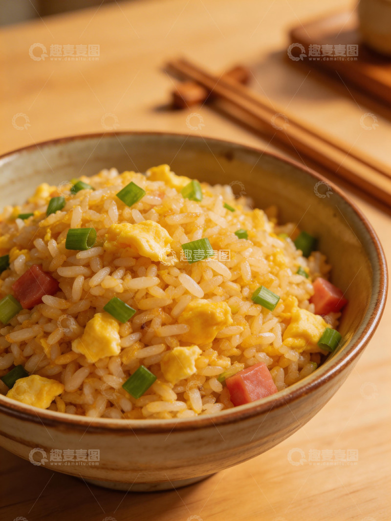 高清大图下载【趣麦麦图】家常蛋炒饭美食摄影素材