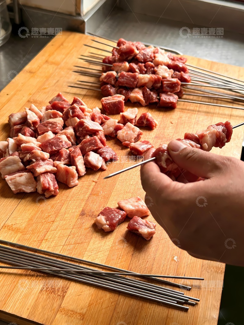 高清大图下载【趣麦麦图】烧烤羊肉串牛肉串
