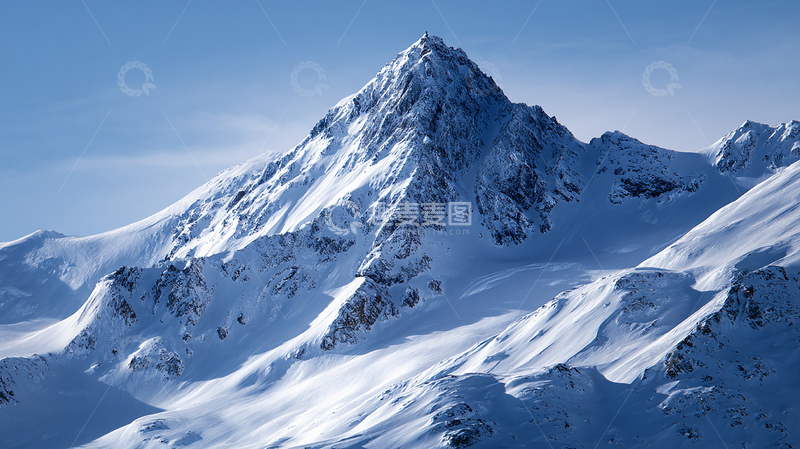 高清大图下载【趣麦麦图】冰雪奇境的孤峰奇观