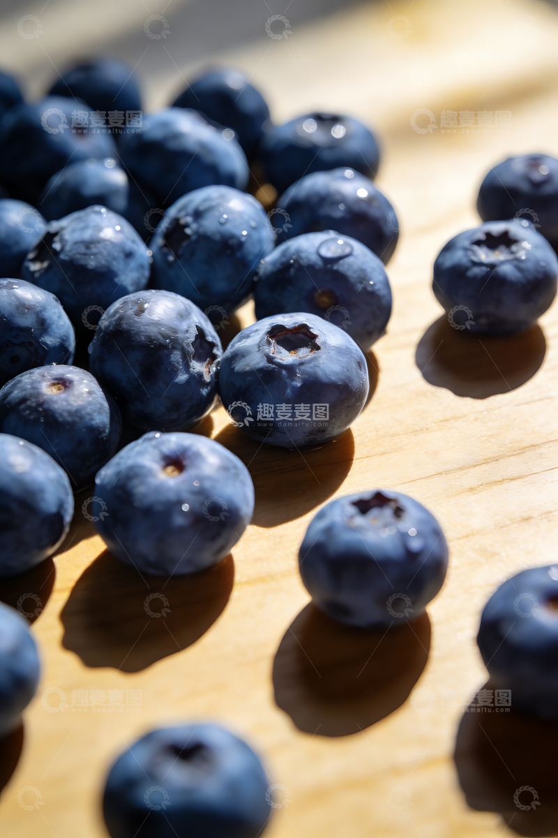 高清大图下载【趣麦麦图】新鲜蓝莓特写摄影图片4