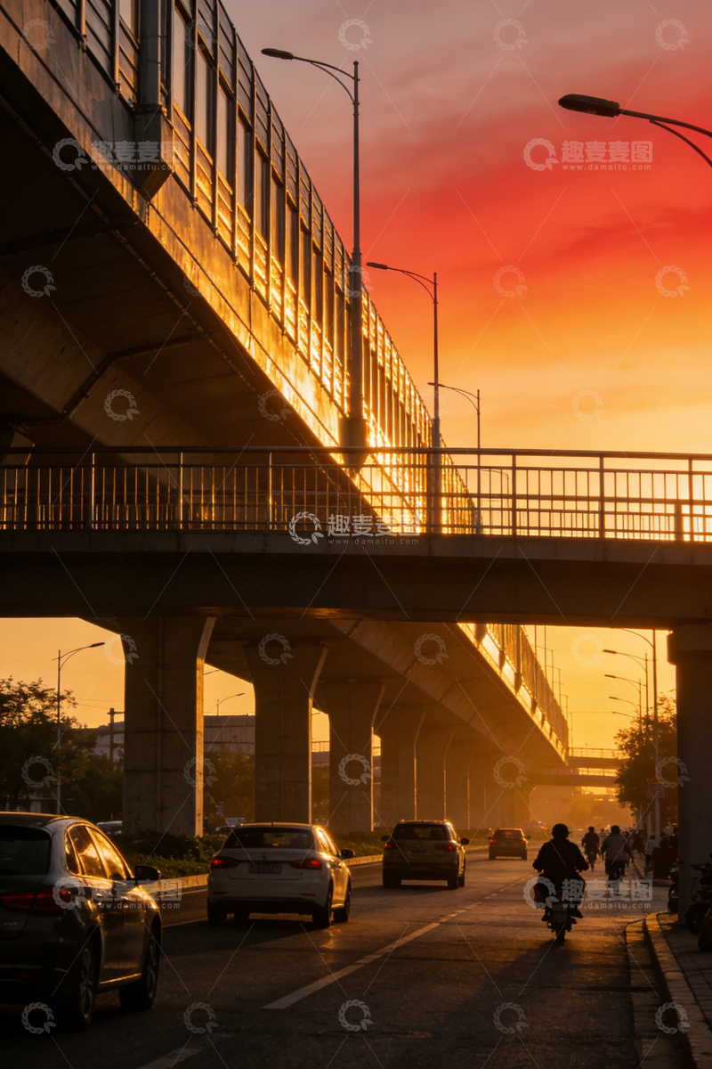 高清大图下载【趣麦麦图】-夕阳高架桥车流美景