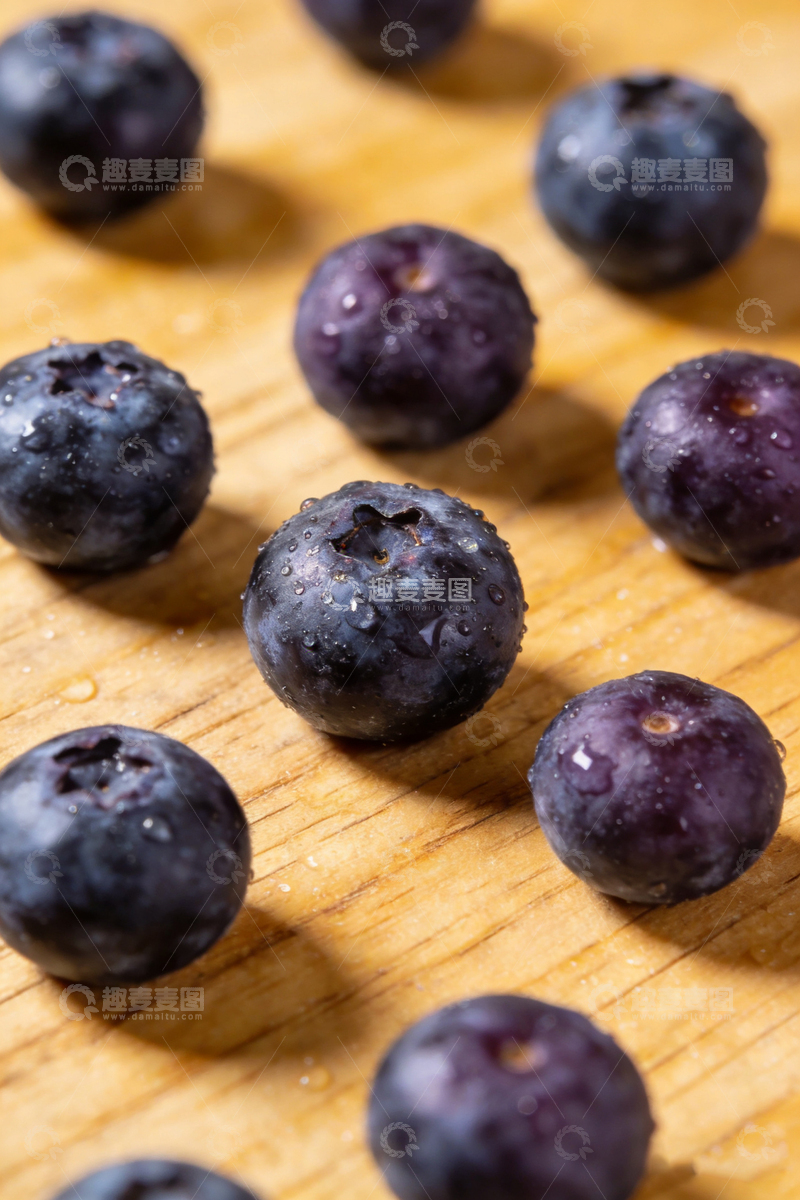 高清大图下载【趣麦麦图】新鲜蓝莓特写食材摄影