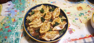 家常美食炒饺子