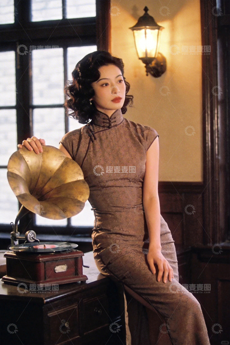 高清大图下载【趣麦麦图】复古旗袍女子静物摄影