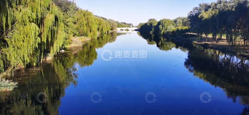 高清大图下载【趣麦麦图】宁静河流风光摄影