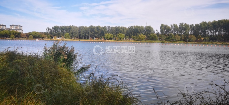 高清大图下载【趣麦麦图】湖畔风光自然风光摄影图