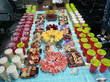 自助餐美食水果寿司饮料聚会